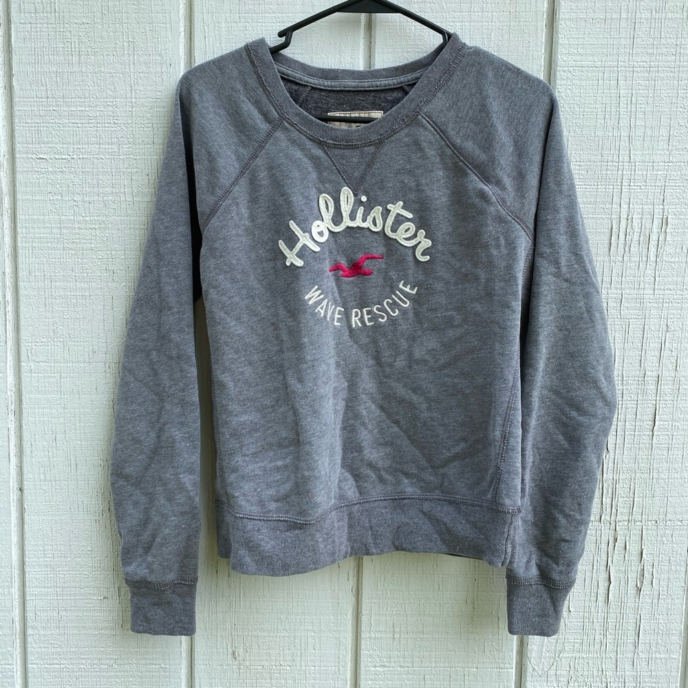 Hollister wave rescue sweatshirt